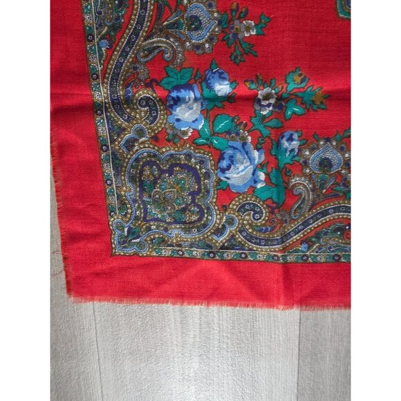 Vintage Square Red Scarf With Blue Floral Paisley Print & Frayed Edges 30" X 30" - Picture 3 of 4